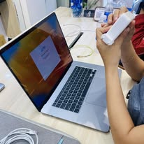 Hình ảnh khách hàng