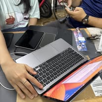 Hình ảnh khách hàng
